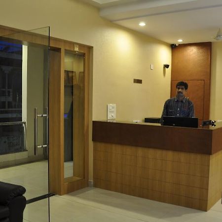 Hotel Athidi Grand Visakhapatnam Exterior photo